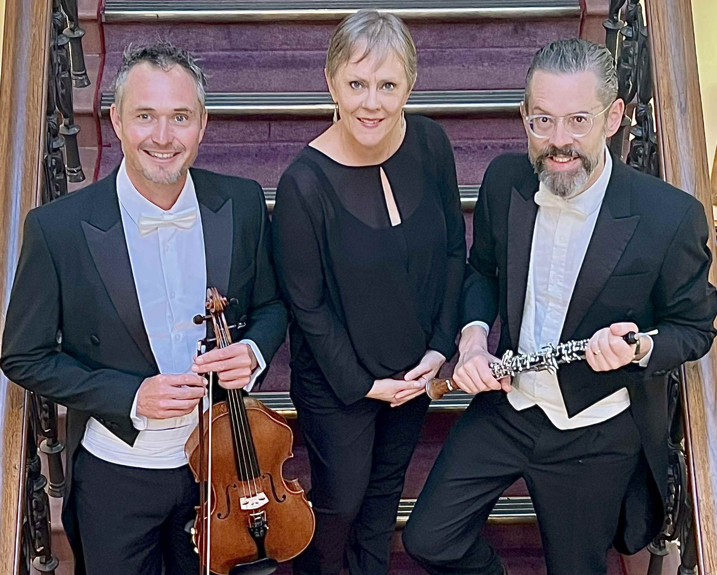 Trio Obscura (oboe, viola, piano)